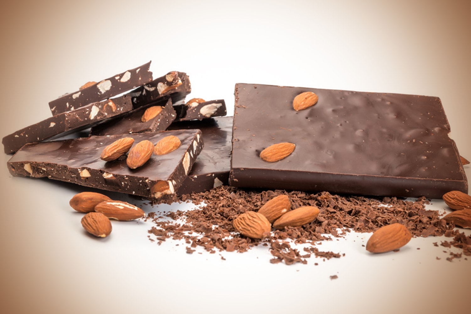 Υγείας αμύγδαλο - Dark chocolate almond